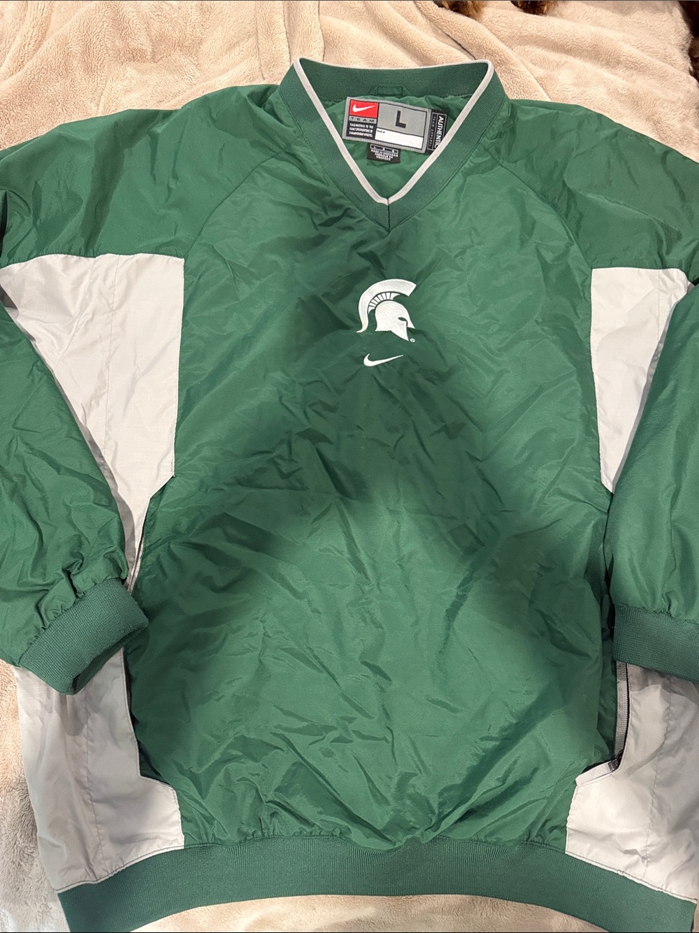 Nike Green and White Pullover Windbreaker Jacket